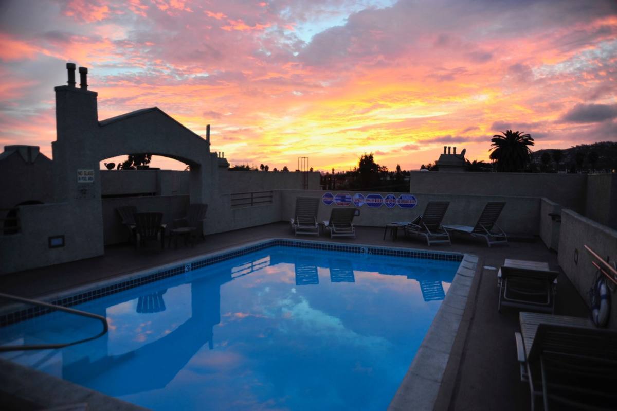 Apartment for rent at 1409 N Alta Vista Blvd, Los Angeles, CA 90046