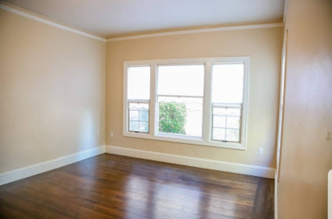 Apartment for rent at 635 Hillsborough St, Oakland, CA 94606