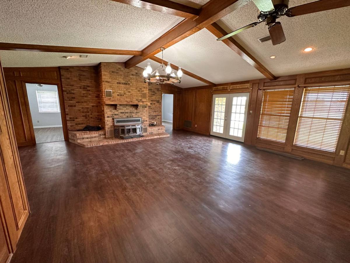 House for rent at 90 Cherokee Trail, Pittsburg, TX 75686