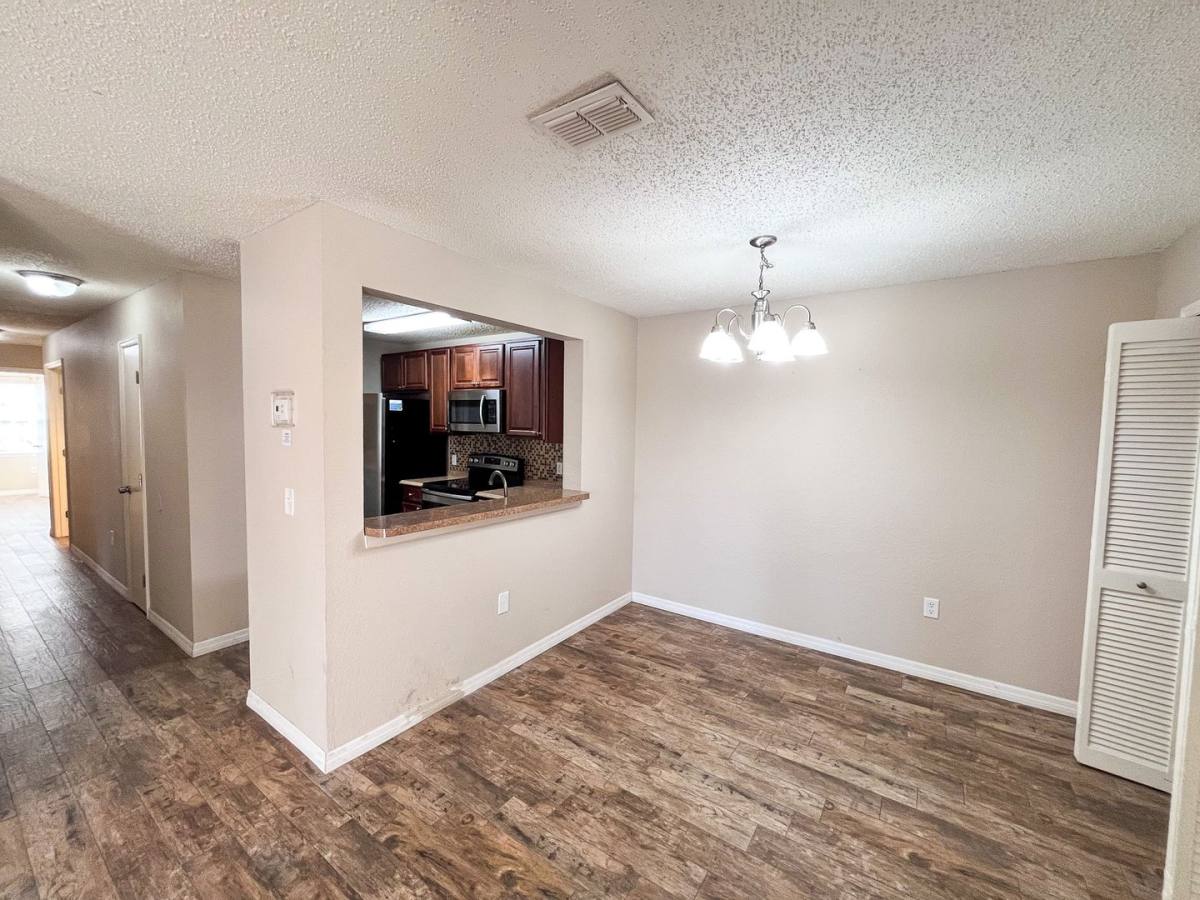 Condo for rent at 3705 SW 27th St #1118, Gainesville, FL 32608