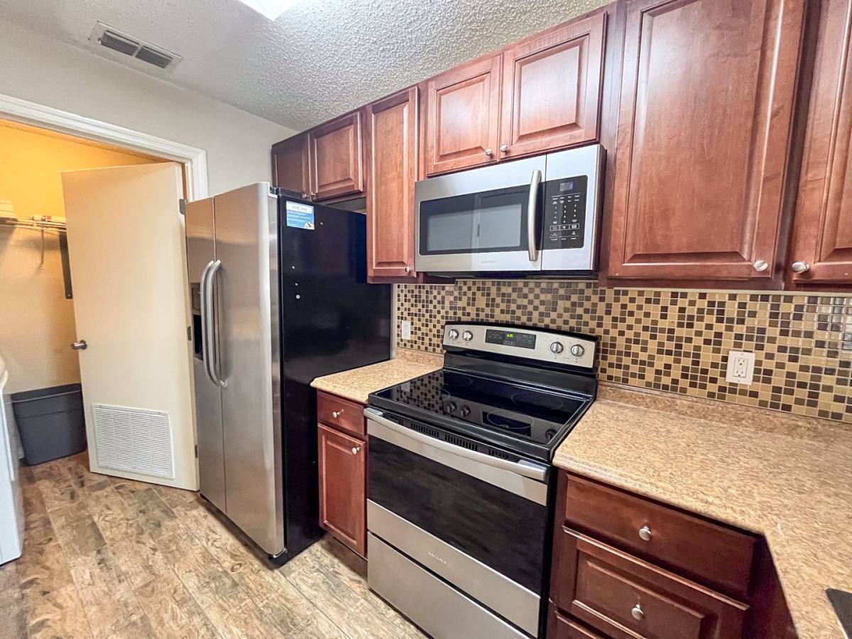 Condo for rent at 3705 SW 27th St #1118, Gainesville, FL 32608