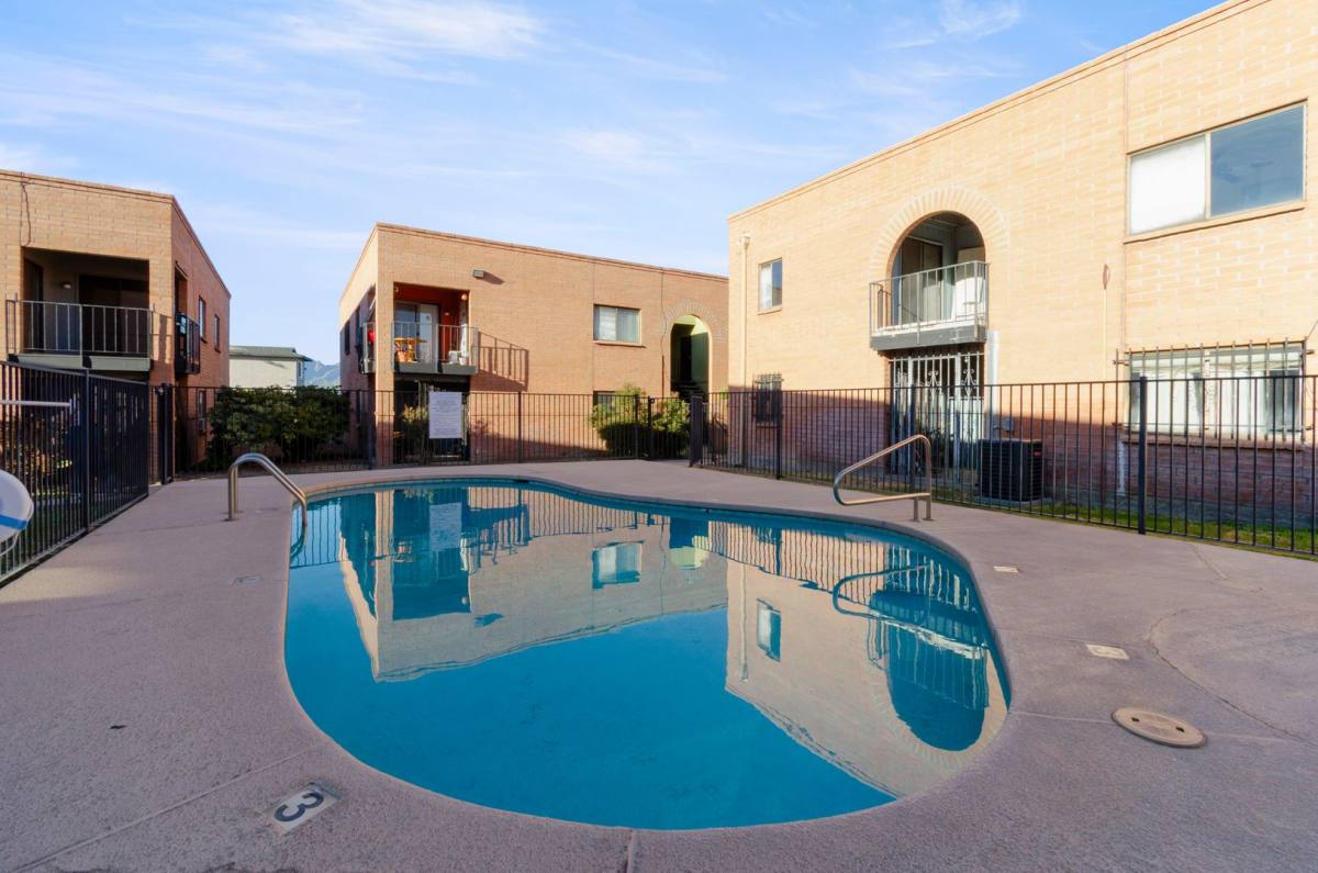 Condo for rent at 1530 S Columbus Blvd, Tucson, AZ 85711