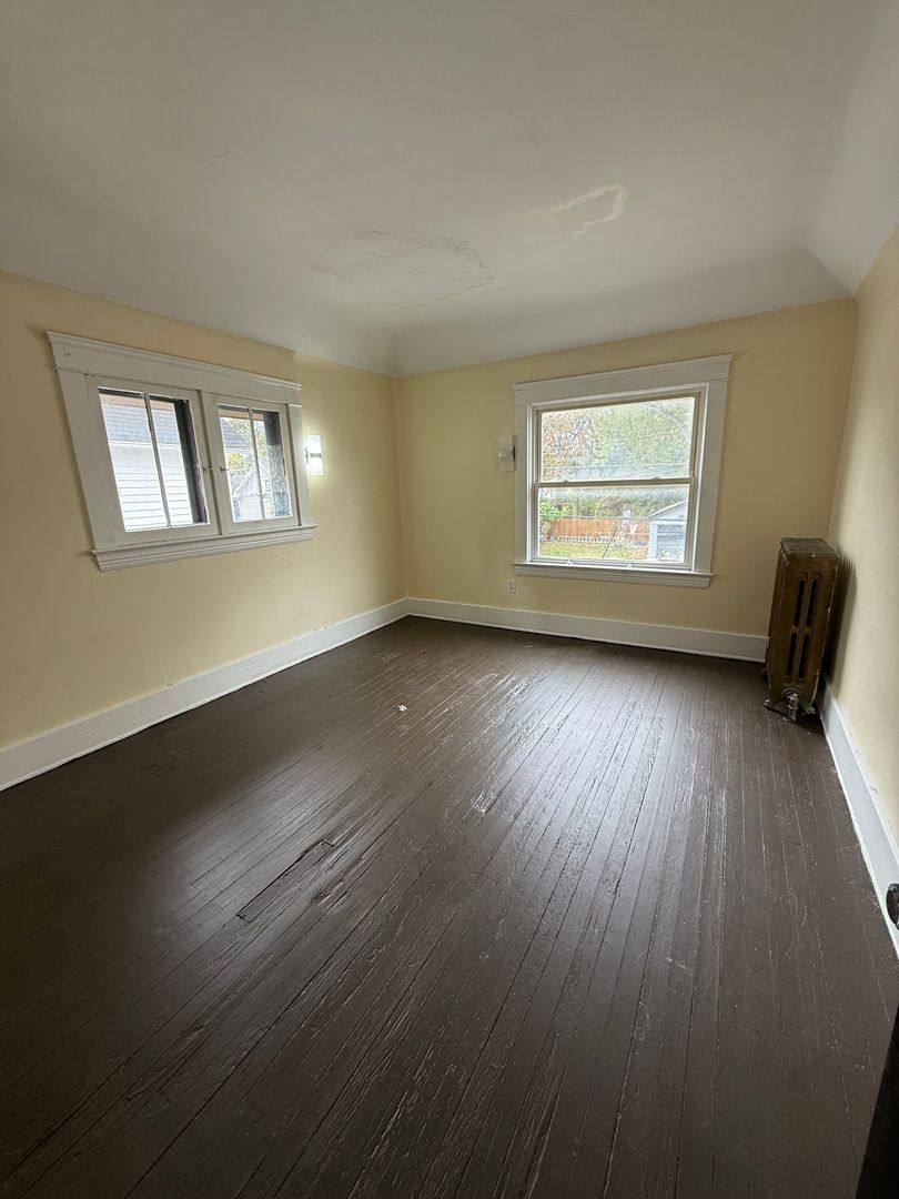 Apartment for rent at 1519-1525 Clark Ave, Cleveland, OH 44109