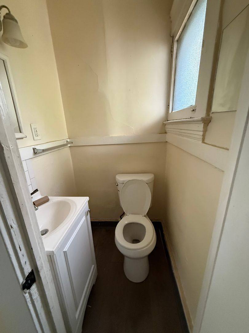 Apartment for rent at 1519-1525 Clark Ave, Cleveland, OH 44109