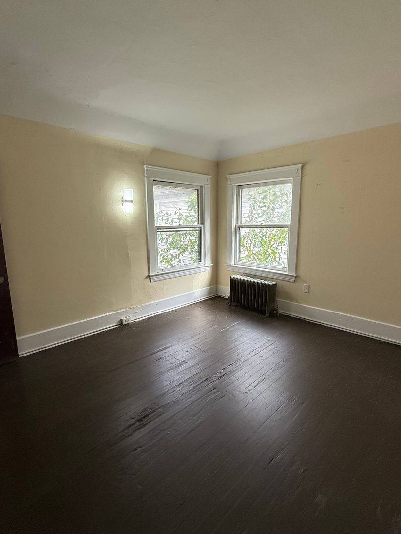 Apartment for rent at 1519-1525 Clark Ave, Cleveland, OH 44109