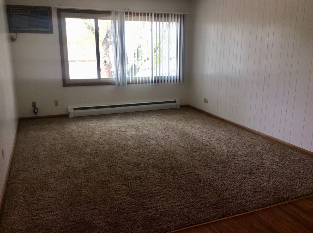 Apartment for rent at 338 1st Ave E, Dickinson, ND 58601