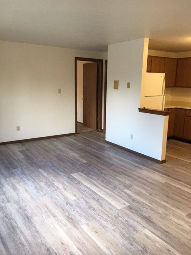 Apartment for rent at 820 Abrams St, Green Bay, WI 54302