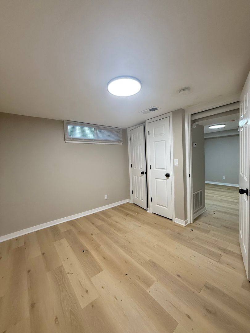 Apartment for rent at 563 S 26th Ave, Omaha, NE 68105