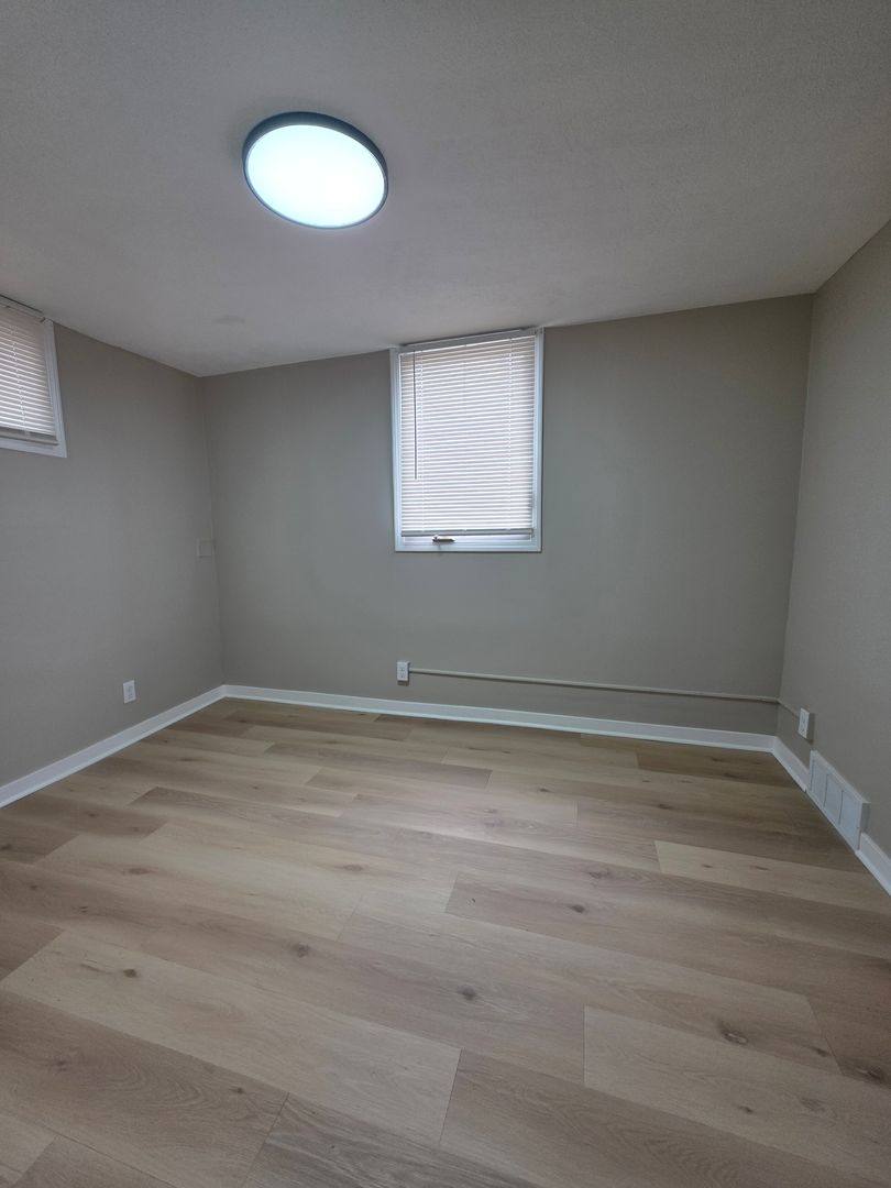 Apartment for rent at 563 S 26th Ave, Omaha, NE 68105