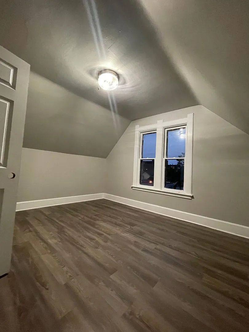 House for rent at 1002 8th St S, La Crosse, WI 54601