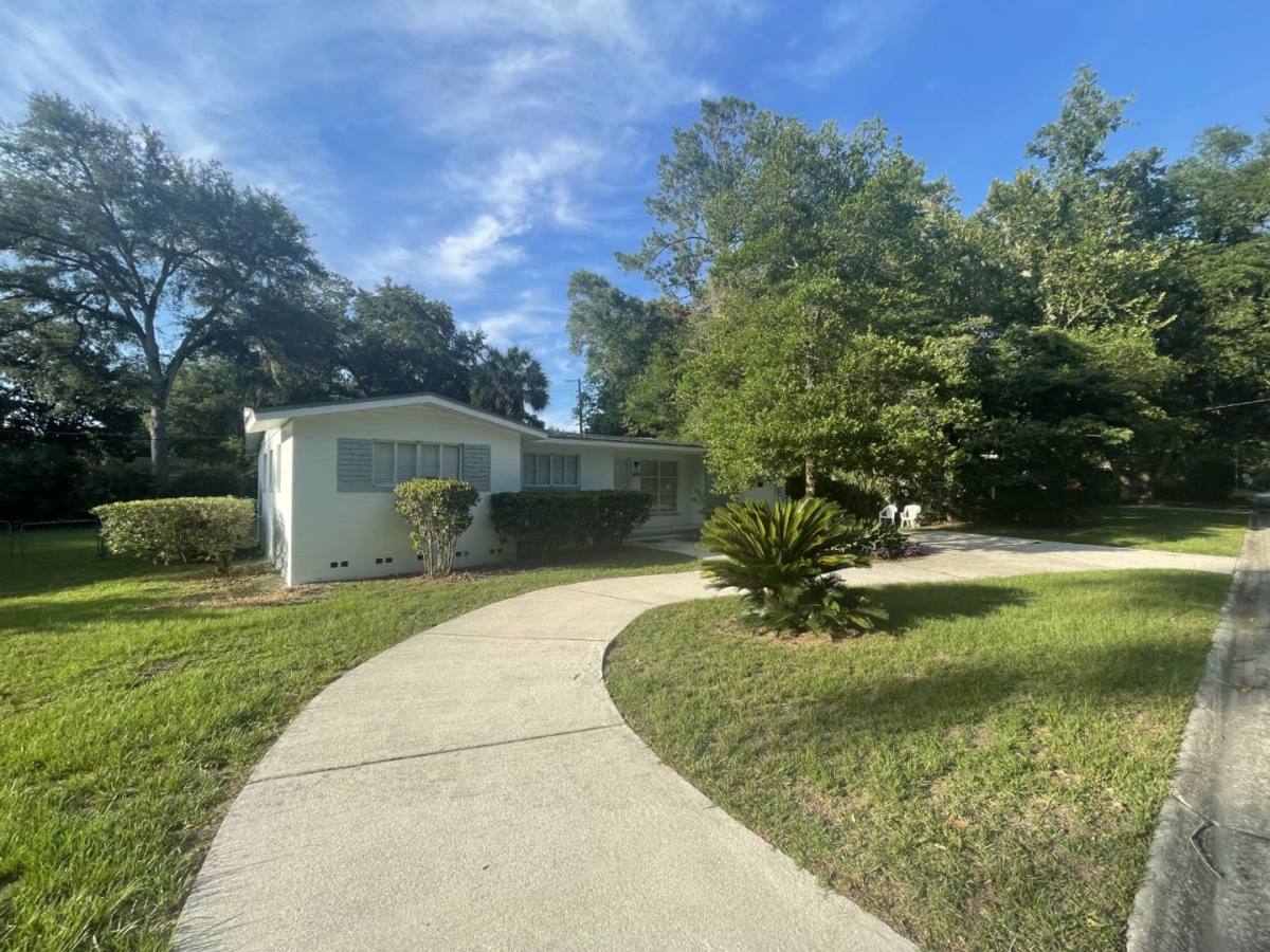 House for rent at 3456 NW 7th Ave, Gainesville, FL 32607