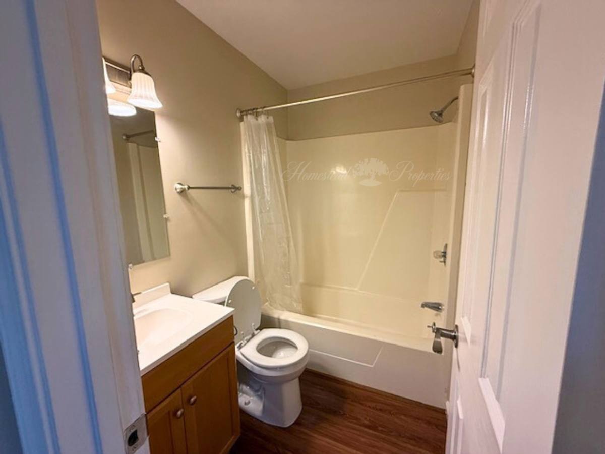 Apartment for rent at 105 Lemay Dr, Kingsport, TN 37664