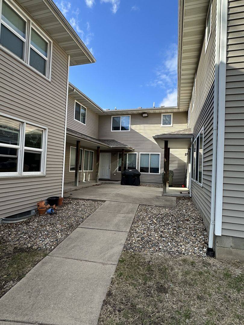Apartment for rent at 1011 Kellogg Ave, Ames, IA 50010