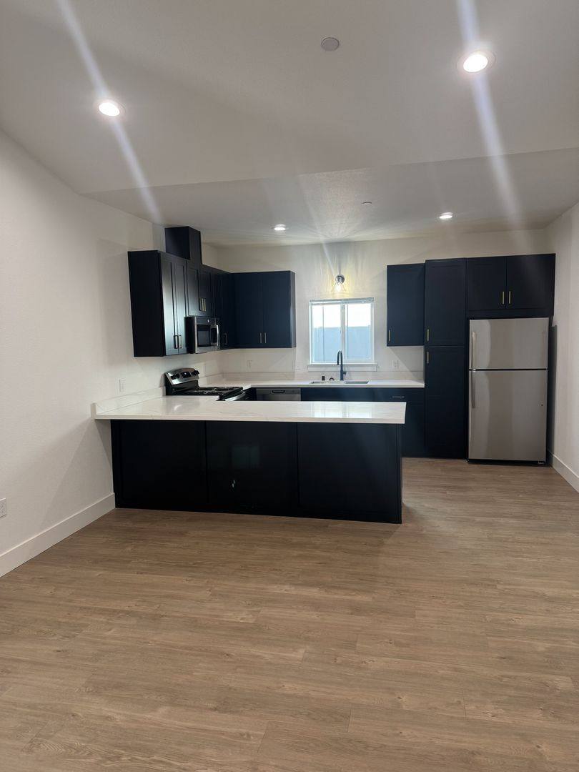House for rent at 1252 Old Alturas Rd, Redding, CA 96003