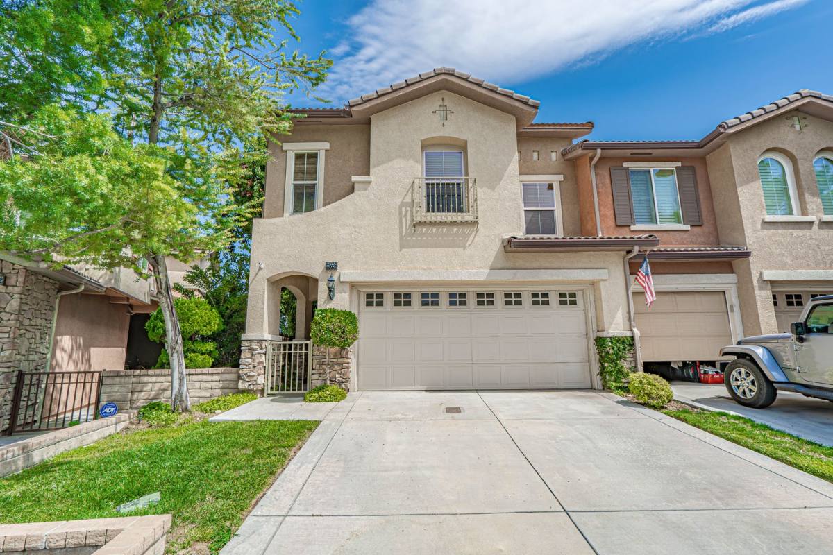 House for rent at 25526 Via Ventana, Stevenson Ranch, CA 91381