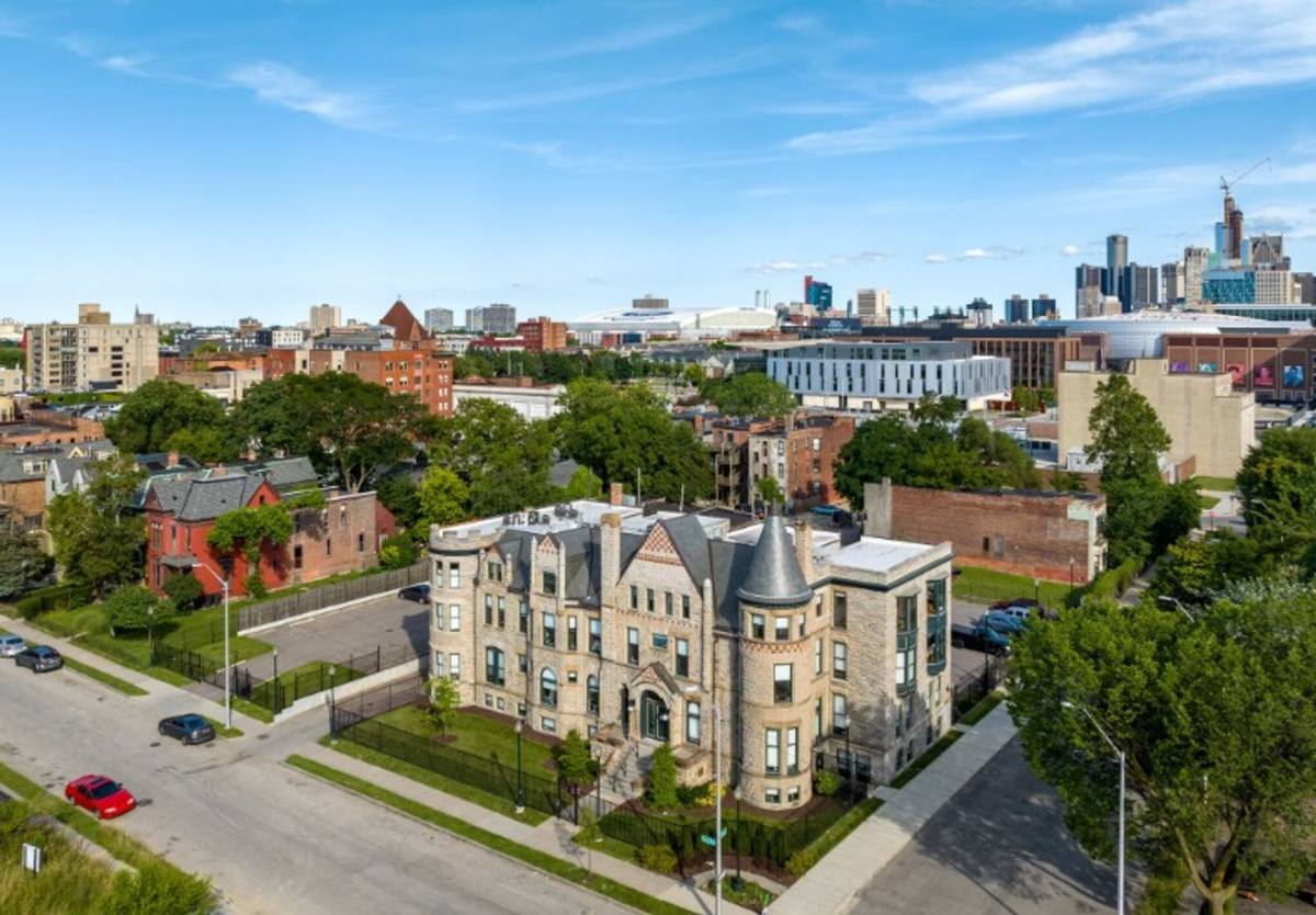 Apartment for rent at 81 Peterboro St, Detroit, MI 48201