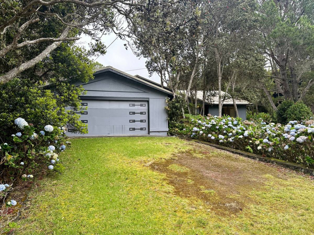 House for rent at 99-7733 Uluhe Place, Volcano, HI 96785