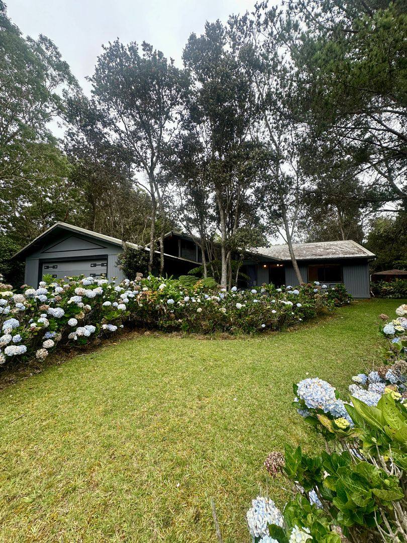 House for rent at 99-7733 Uluhe Place, Volcano, HI 96785