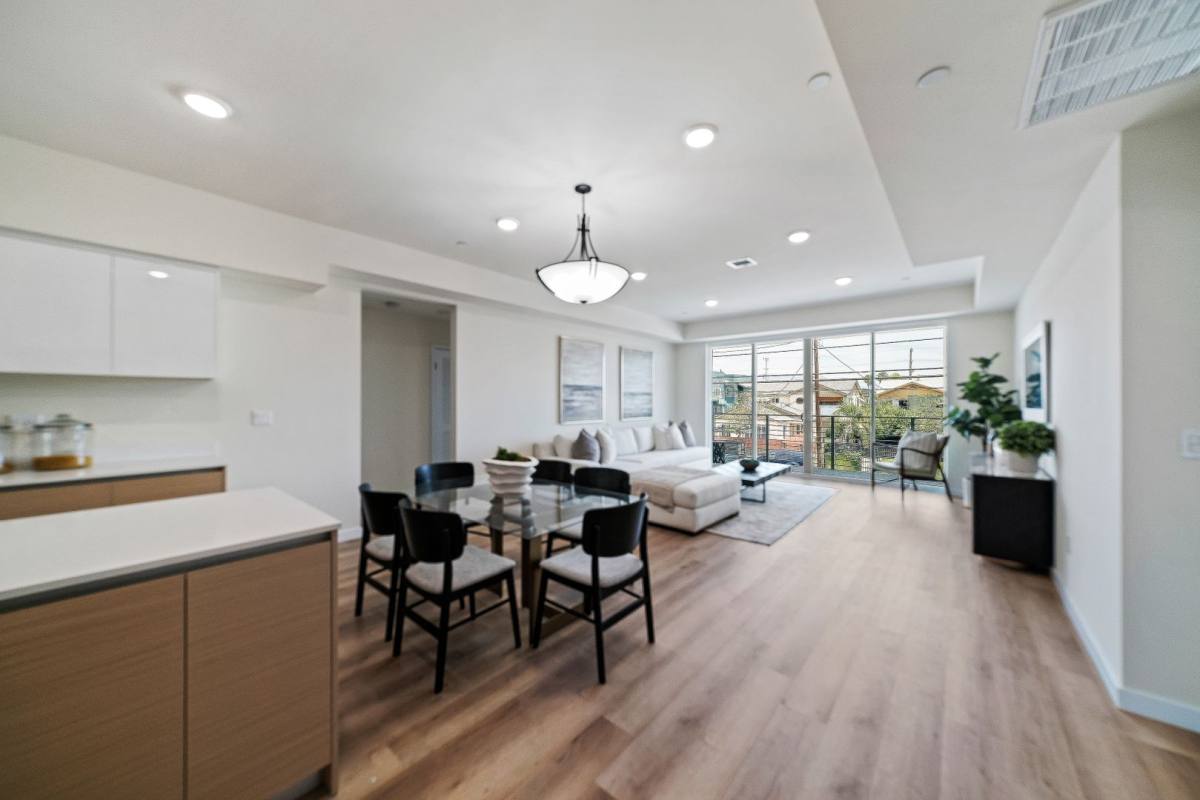 Apartment for rent at 5252 Willowcrest Ave, North Hollywood, CA 91601
