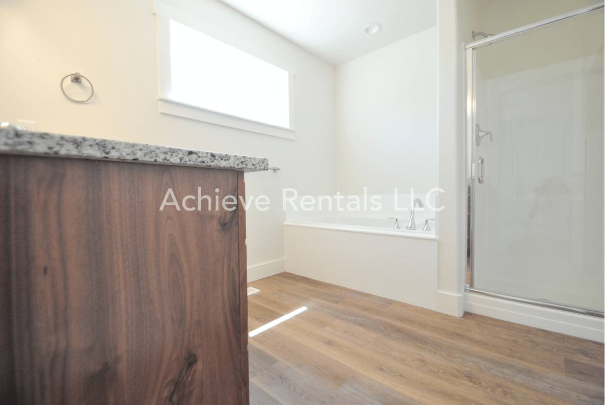 Townhouse for rent at 2038 N 380 E, Logan, UT 84341