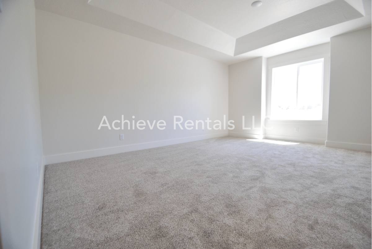 Townhouse for rent at 2038 N 380 E, Logan, UT 84341