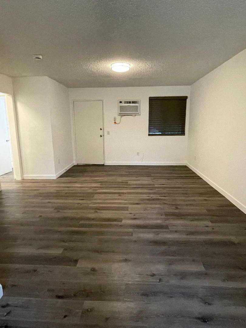 Apartment for rent at 8923 Orion Ave, North Hills, CA 91343
