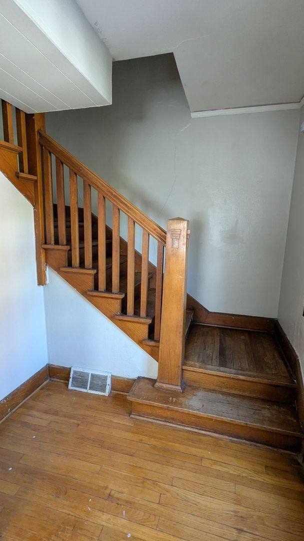 Apartment for rent at 10 N 31st St, Council Bluffs, IA 51501