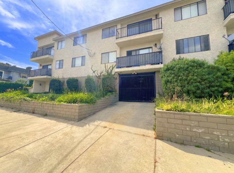 Apartment for rent at 2315 S Grand Ave, San Pedro, CA 90731