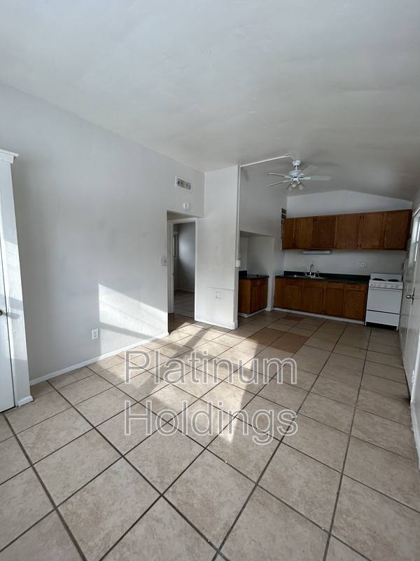 Apartment for rent at 1055 Neville Ave, Akron, OH 44306
