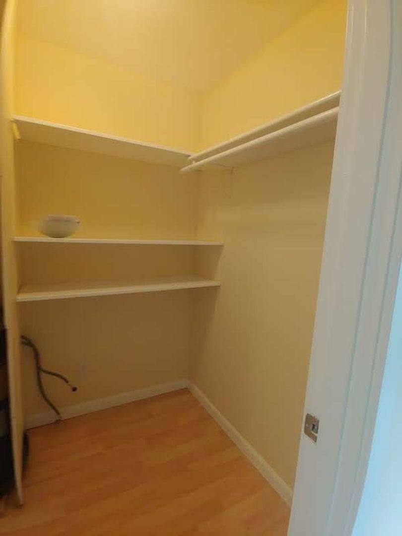 Apartment for rent at 2717 76th Ave SE, Mercer Island, WA 98040