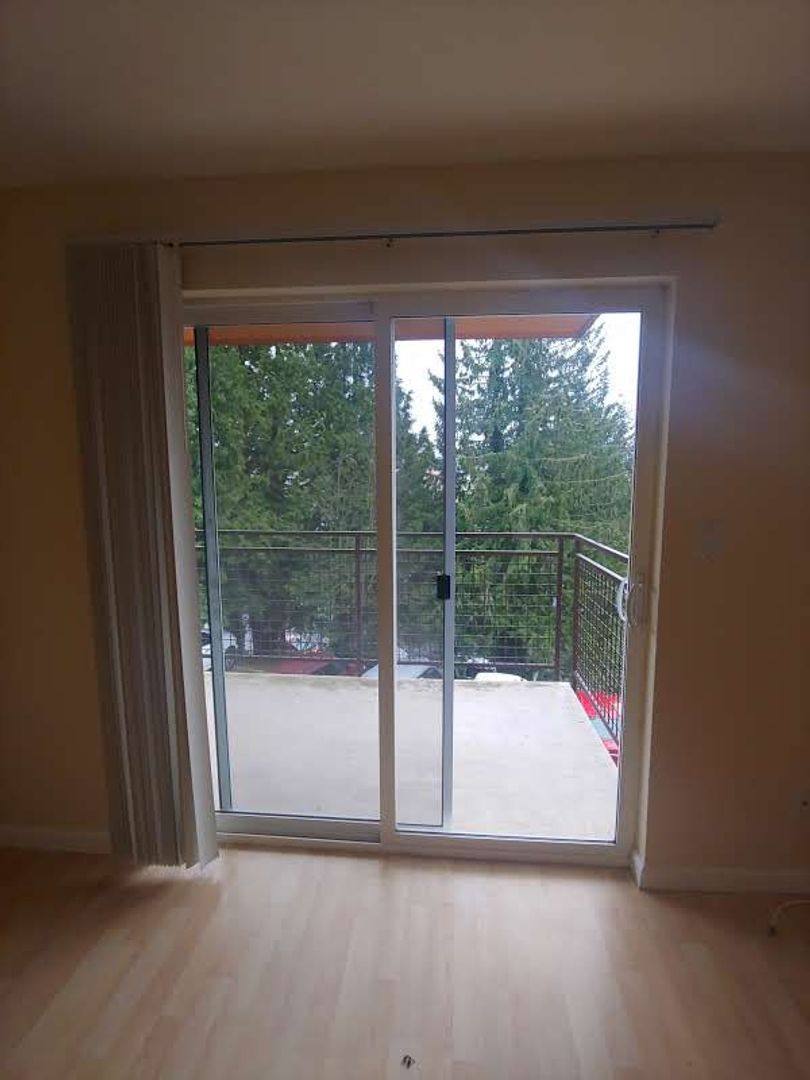 Apartment for rent at 2717 76th Ave SE, Mercer Island, WA 98040