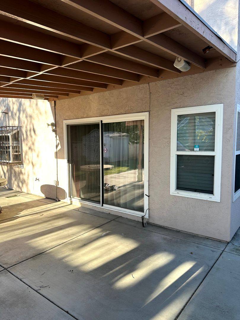 House for rent at 833 Joanna Dr, San Diego, CA 92114