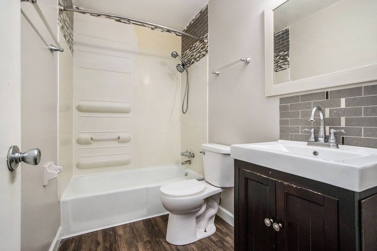 Apartment for rent at 444 Garland St #3, Kalamazoo, MI 49001