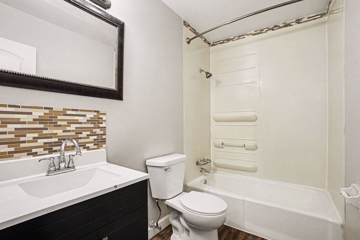 Apartment for rent at 444 Garland St #3, Kalamazoo, MI 49001