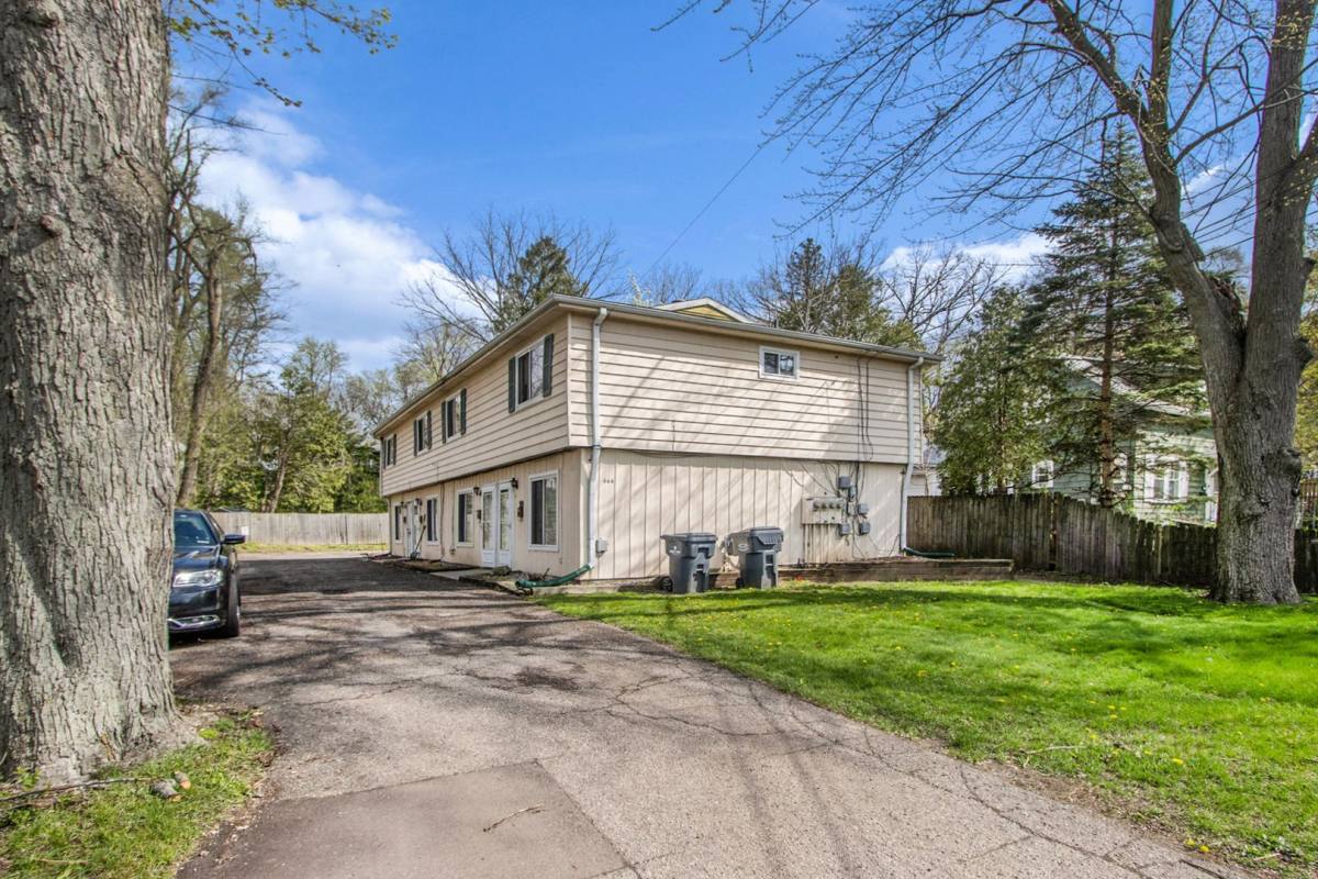 Apartment for rent at 444 Garland St #3, Kalamazoo, MI 49001