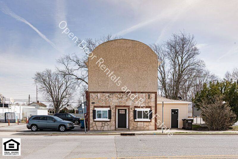 Apartment for rent at 340 N Wayne St #2, Waterloo, IN 46793