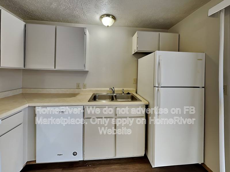 Apartment for rent at 39 E Mayfair Court #2, Spokane, WA 99208