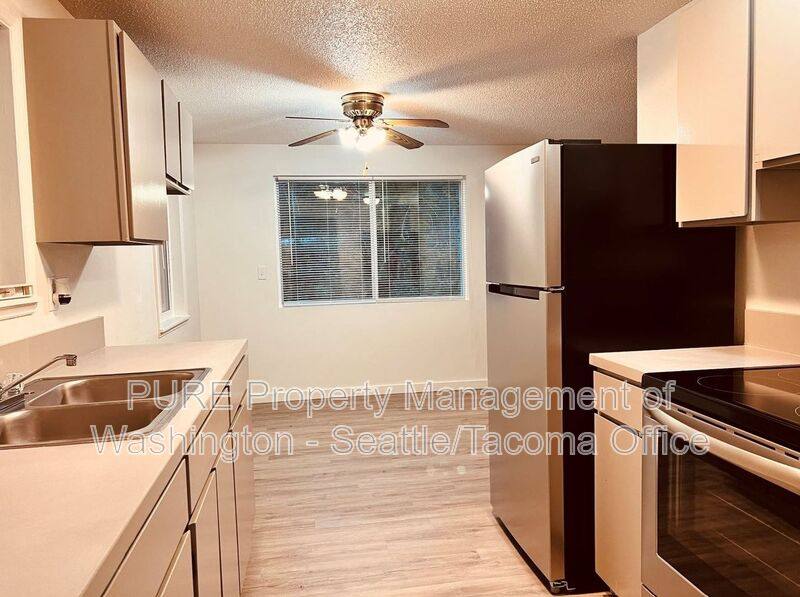 Apartment for rent at 6313 151st St NW, Gig Harbor, WA 98332
