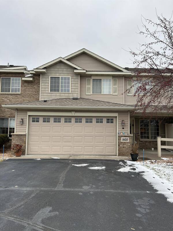 Townhouse for rent at 860 Independence Dr, Big Lake, MN 55309