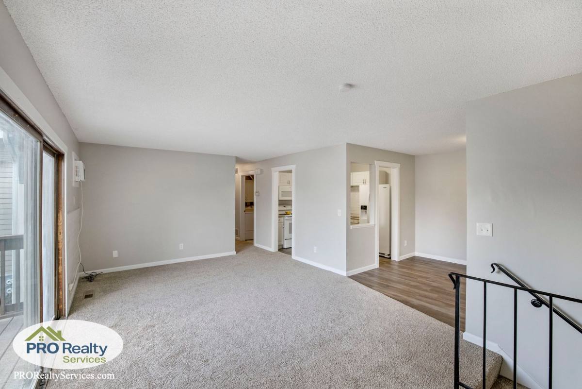 Townhouse for rent at 4502 Cinnamon Ridge Trail, Saint Paul, MN 55122