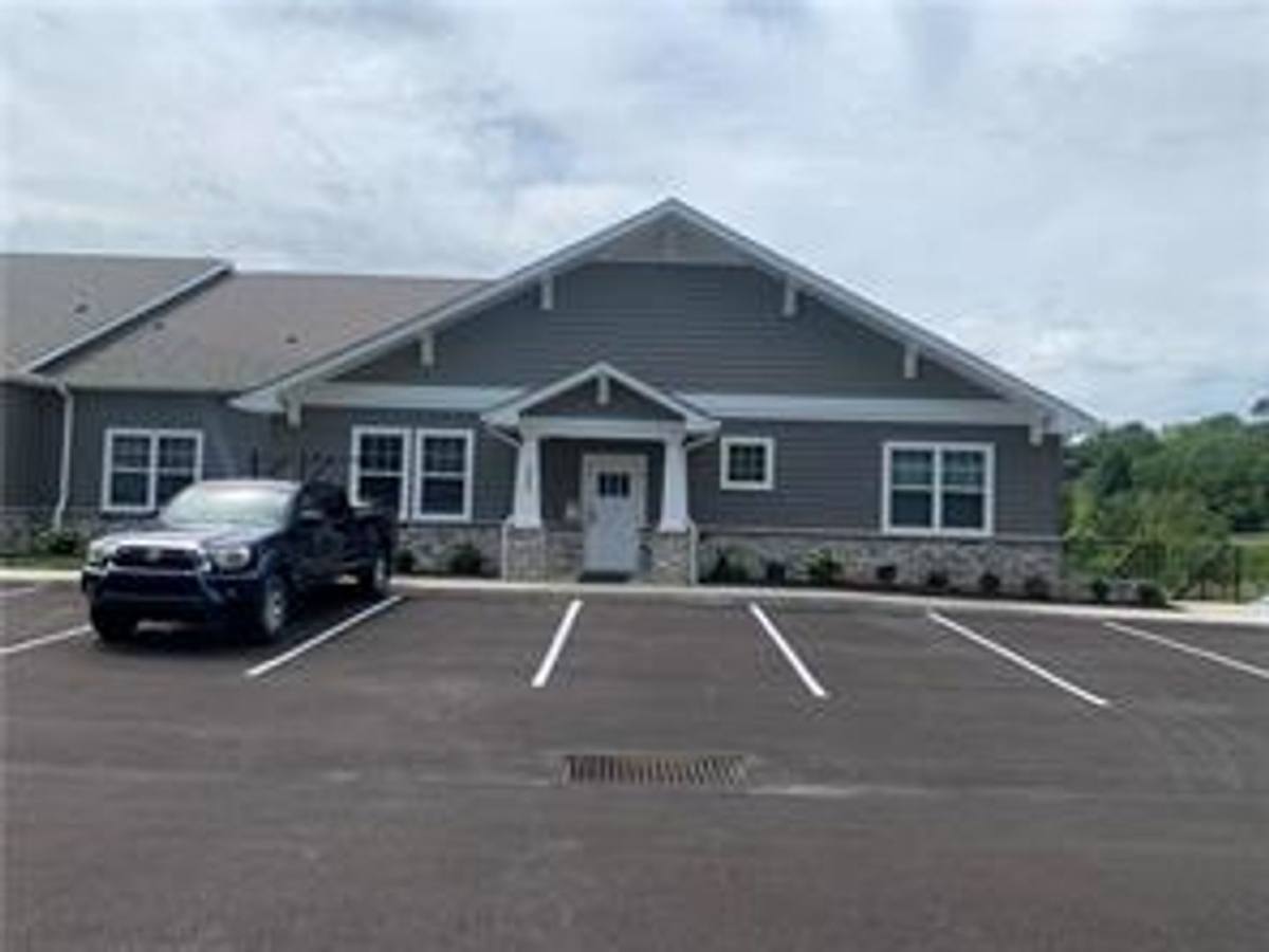 Apartment for rent at 523 Beaver St Extension, Mars, PA 16046