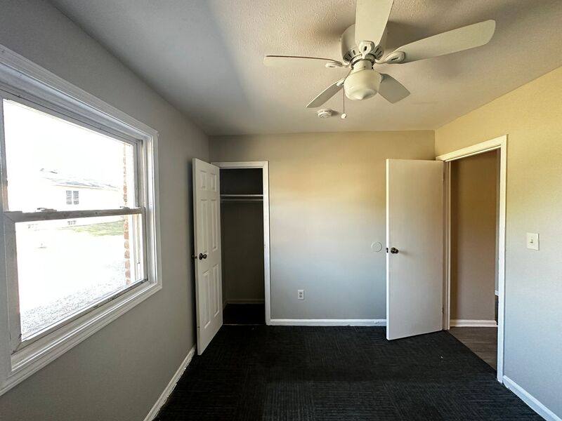 Apartment for rent at 304 Highland Ave Units A, B, & C - A, Columbus, OH 43204