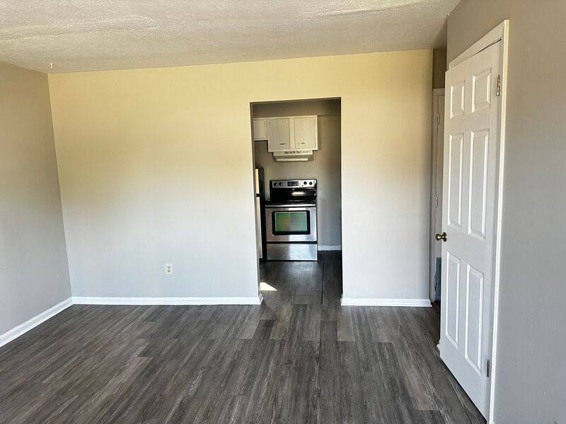 Apartment for rent at 304 Highland Ave Units A, B, & C - A, Columbus, OH 43204