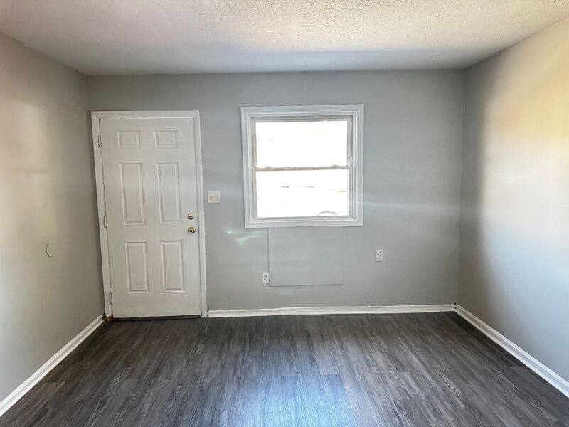 Apartment for rent at 304 Highland Ave Units A, B, & C - A, Columbus, OH 43204