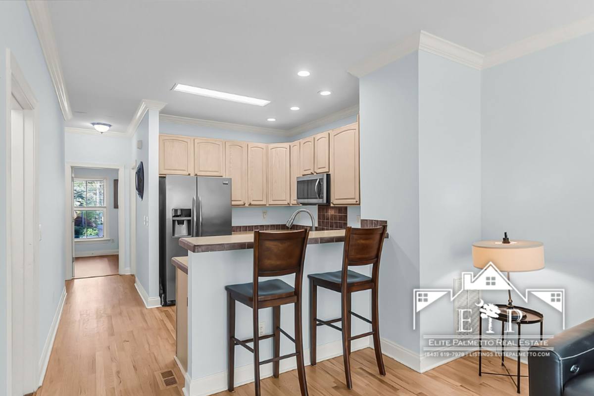 Condo for rent at 1815 Dogwood Rd, Charleston, SC 29414