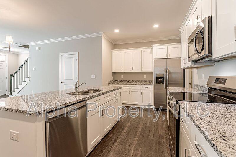 Townhouse for rent at 14 Alderly Way, Travelers Rest, SC 29690