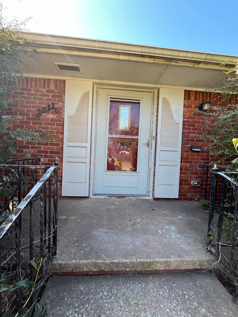 Apartment for rent at 3609 N Drexel, Oklahoma City, OK 73112