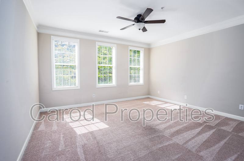 Townhouse for rent at 8829 Arbor Creek Dr, Charlotte, NC 28269