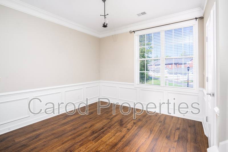 Townhouse for rent at 8829 Arbor Creek Dr, Charlotte, NC 28269