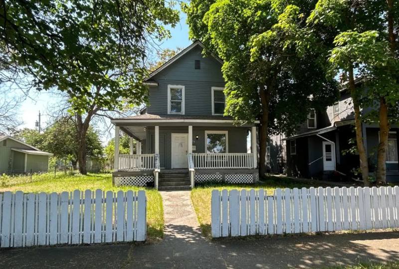 House for rent at 314 E Ermina Ave, Spokane, WA 99207